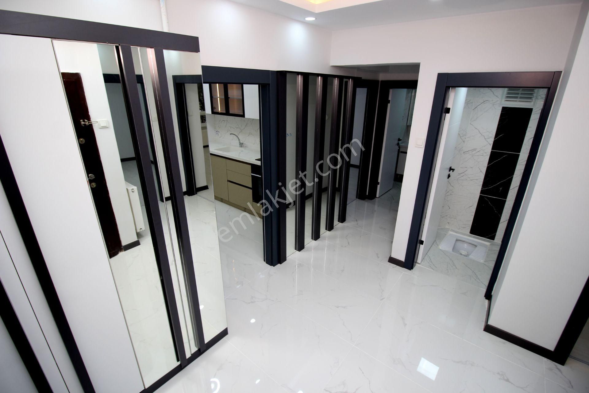 Emre Emlak'tan Süvari'de Full+full Yapılı Trene Yakın 2+1 Satılık Daire - Görsel 21