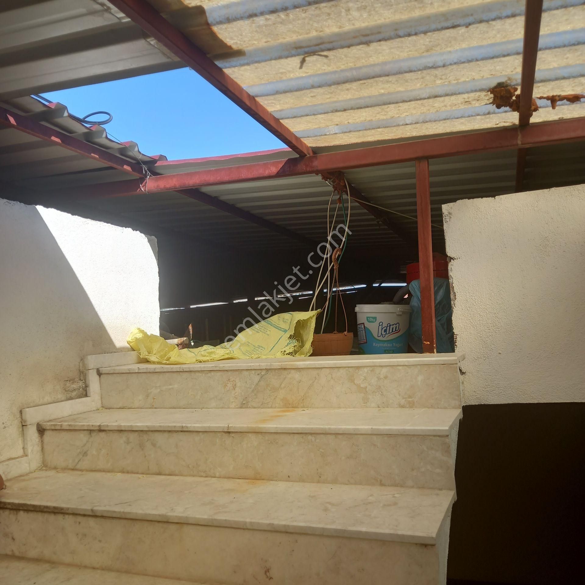 Dönertaş Emlaktan Kuyucakta Satılık 1+1 Daire - Görsel 5