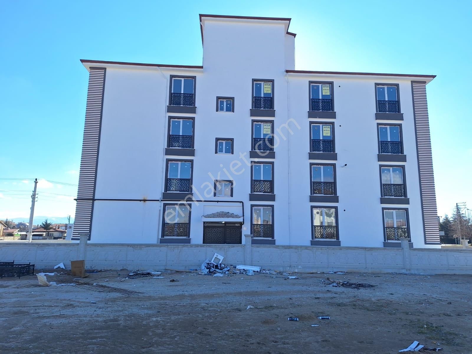 Yaman'dan Bolvadin Kırkgöz Mah. Son 2 Adet 1+1 Satılık Daire - Görsel 16