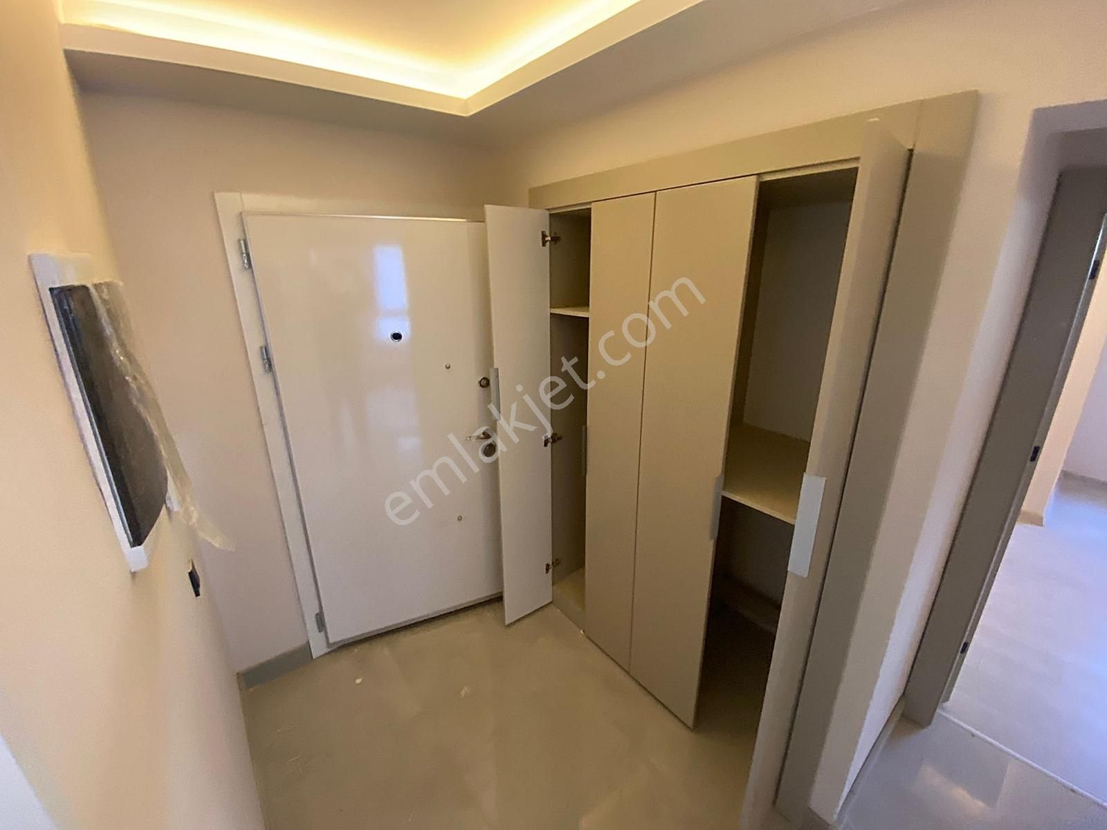 Yenikent Emlak'tan Kiralık 1+1 Bağımsız Mutfaklı Kiralık Daire - Görsel 13