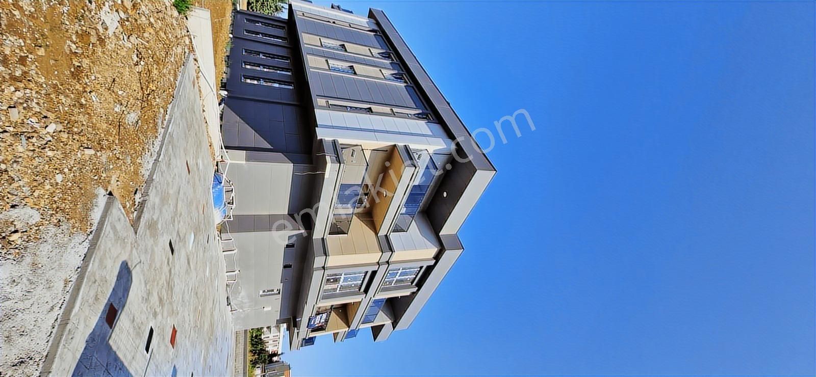 Sahile Yakın , Anayol Altında, Tramvay Projesine Cephe - Görsel 9