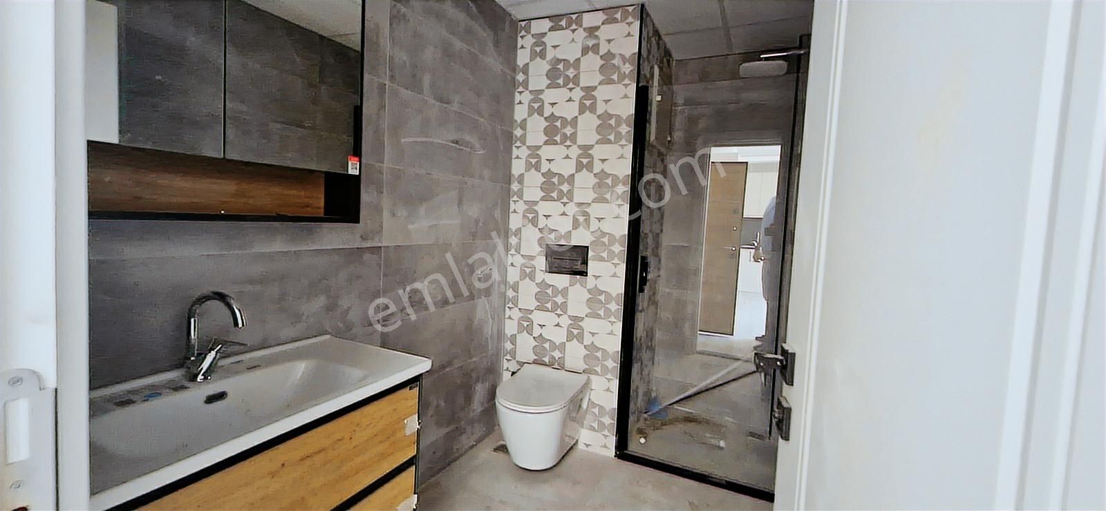 Sahile Yakın , Anayol Altında, Tramvay Projesine Cephe - Görsel 21