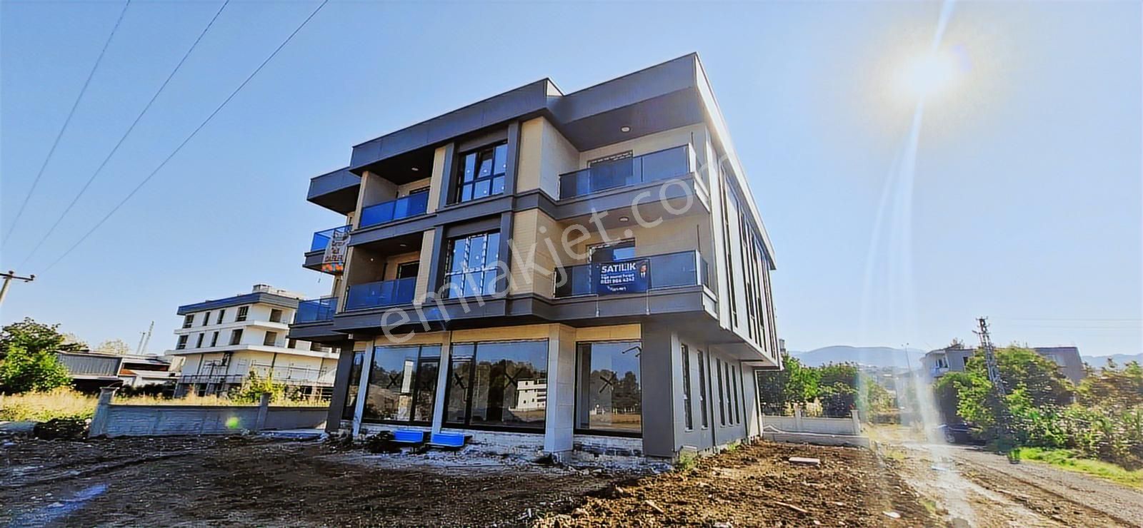 Sahile Yakın , Anayol Altında, Tramvay Projesine Cephe - Görsel 33