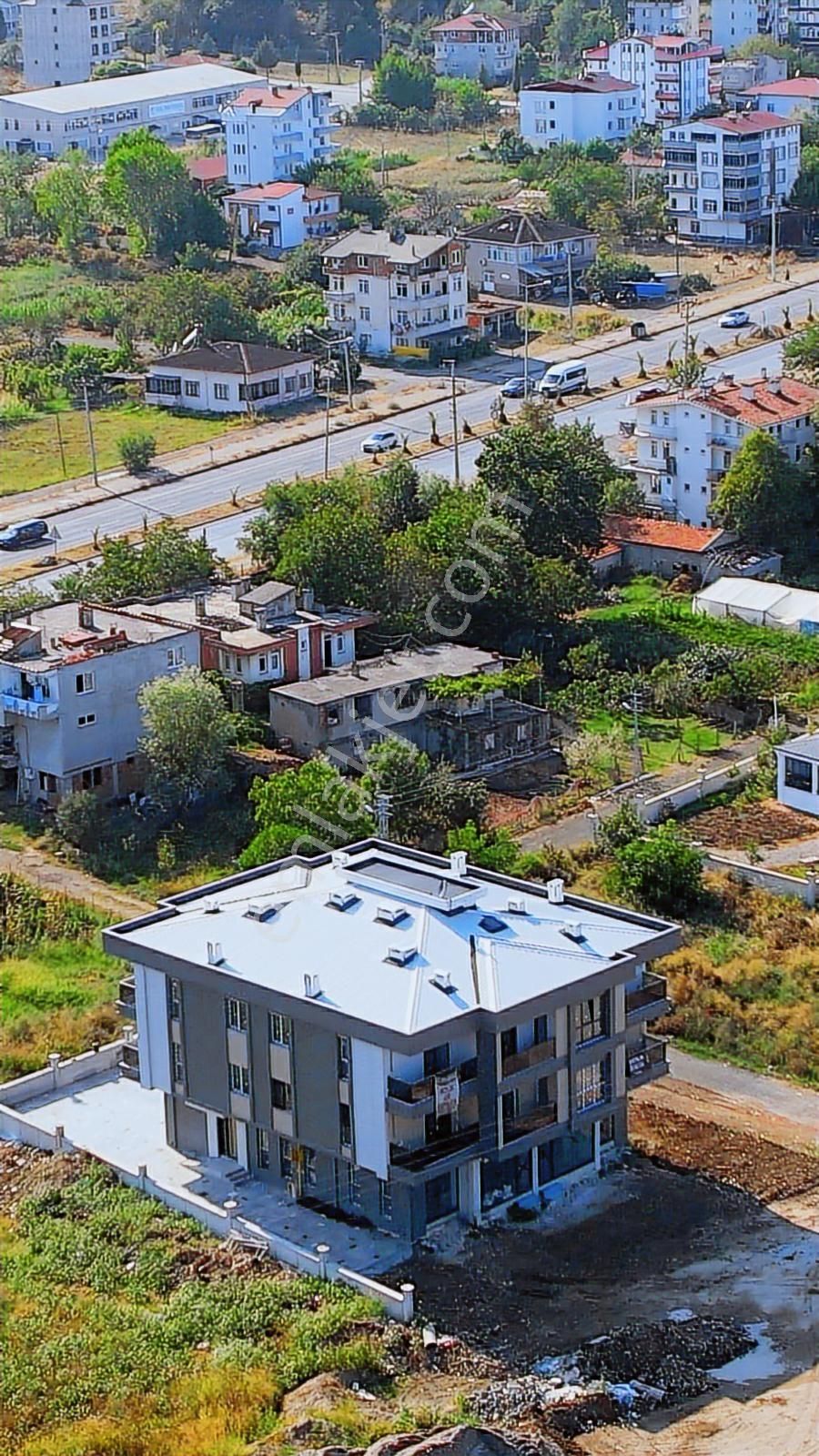 Sahile Yakın , Anayol Altında, Tramvay Projesine Cephe - Görsel 29