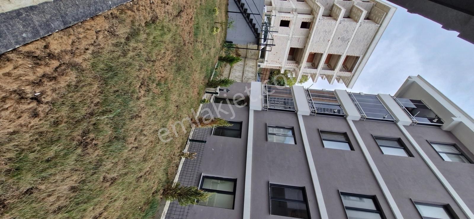 Bahçeli , Manzaralı , Özel Okullar Bölgesinde 1+1 - Görsel 4