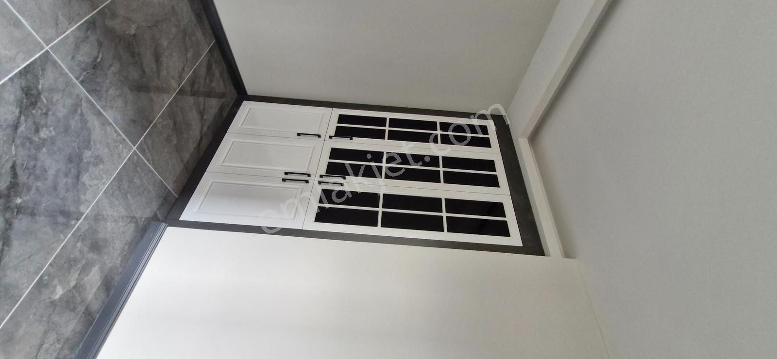 Bahçeli , Manzaralı , Özel Okullar Bölgesinde 1+1 - Görsel 21