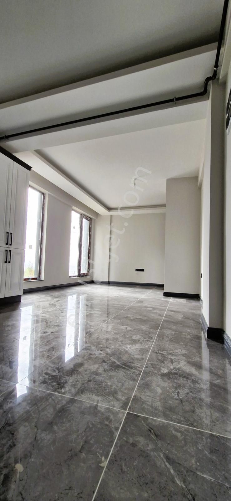 Bahçeli , Manzaralı , Özel Okullar Bölgesinde 1+1 - Görsel 31