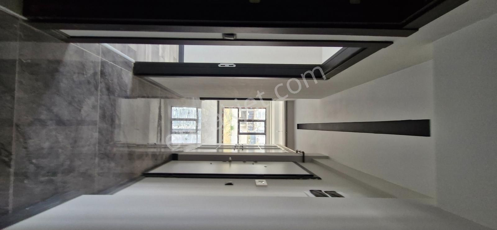 Final Okulları Yanında , Mutfak Ayrı 2+1 - Görsel 18