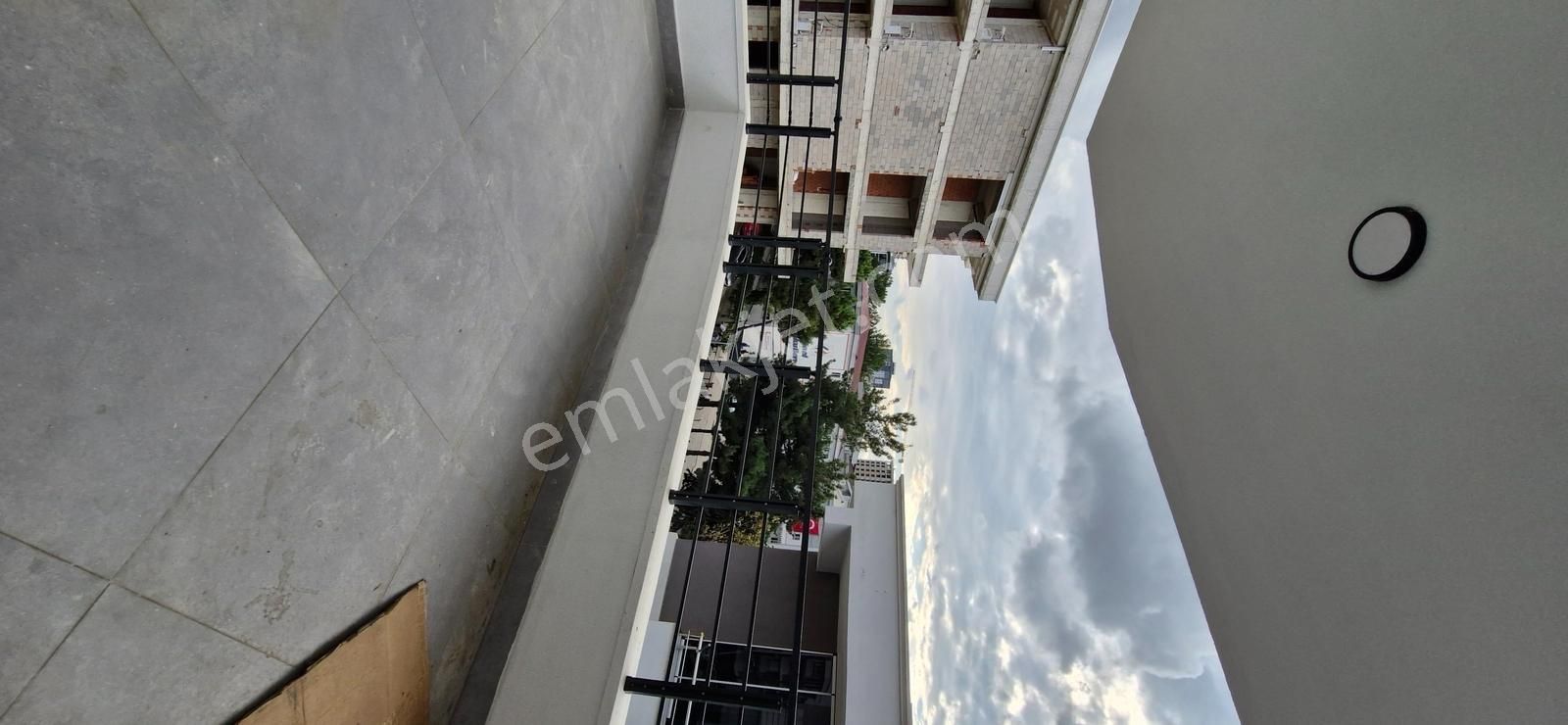 Final Okulları Yanında , Mutfak Ayrı 2+1 - Görsel 25