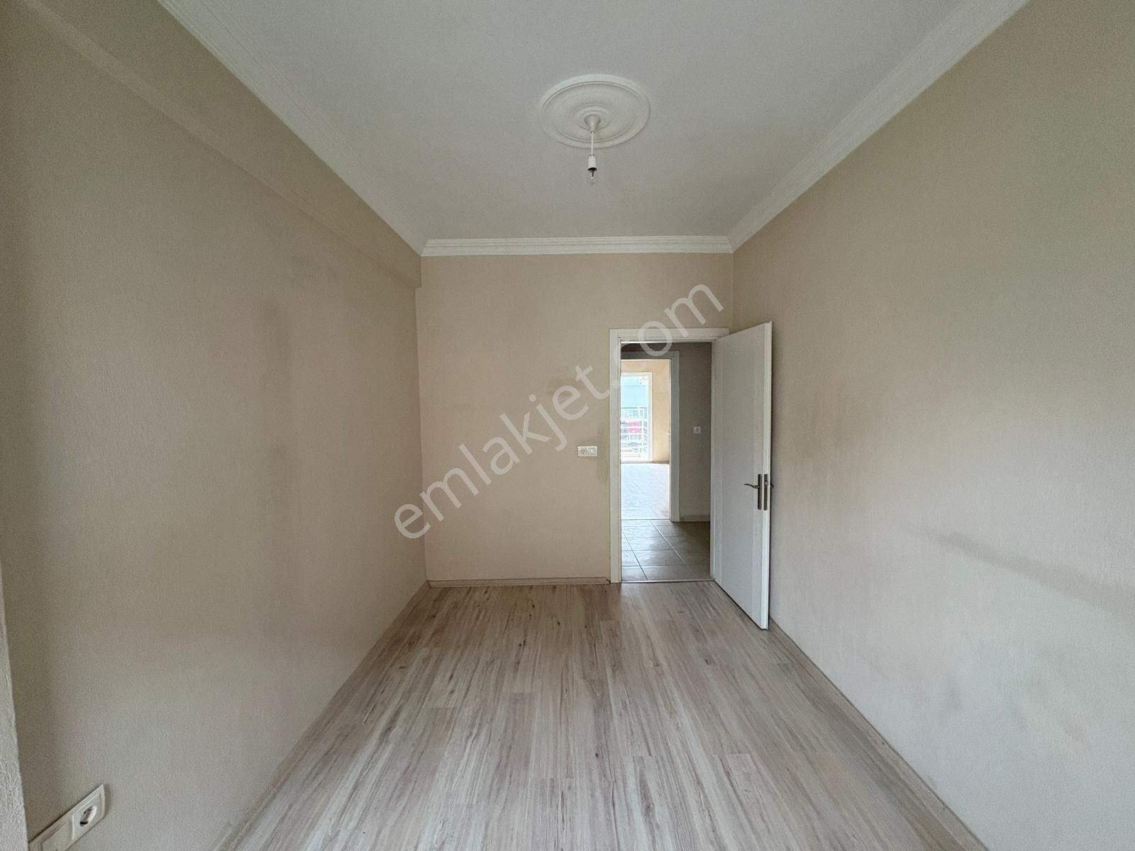 Milas Hacıabdi Mahallesinde Kiralık 2+1 Ara Kat Daire - Görsel 11