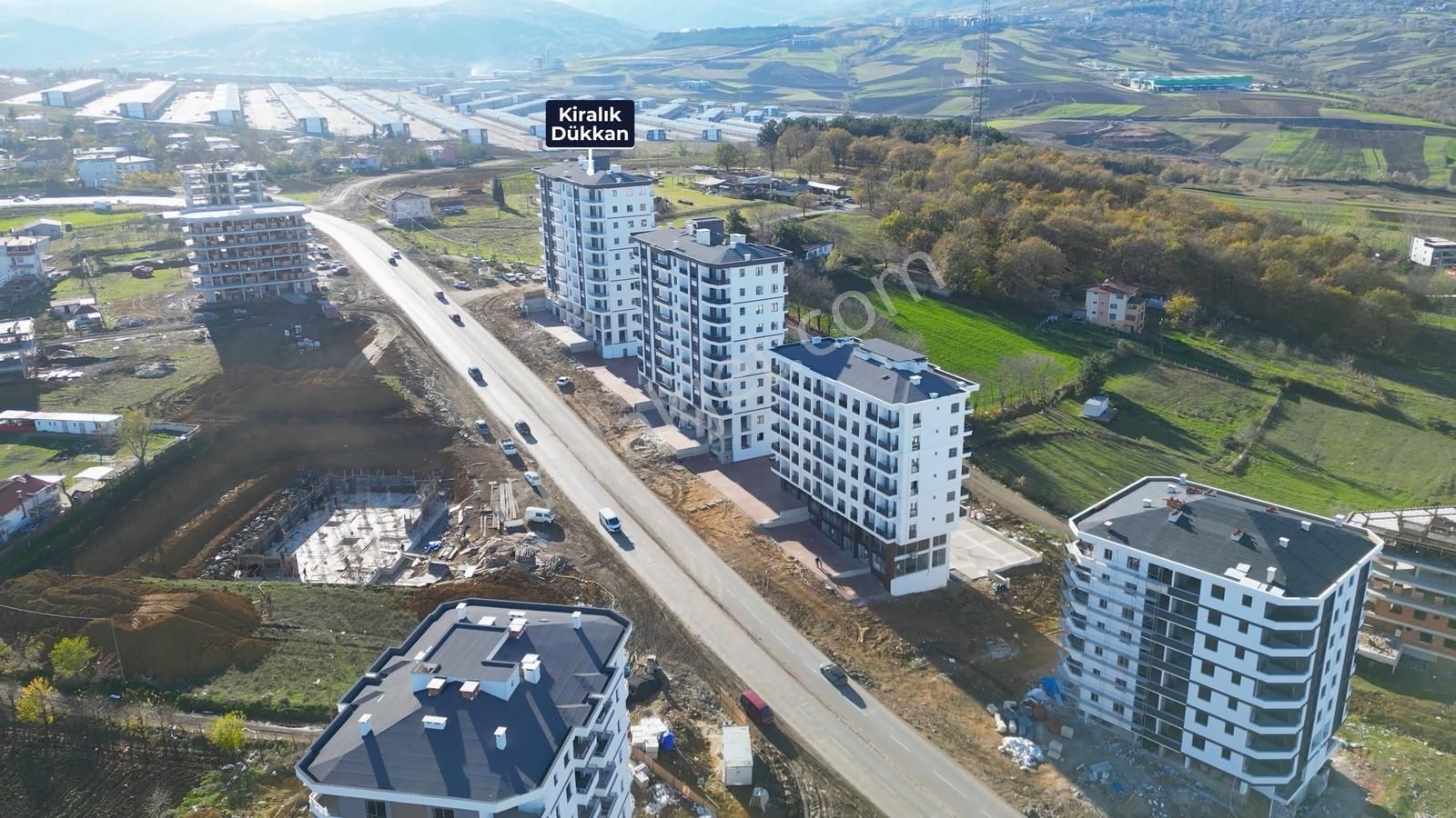 Atakumun En Değerli Ticari Noktasında Anayola Tam Cepheli - Görsel 4