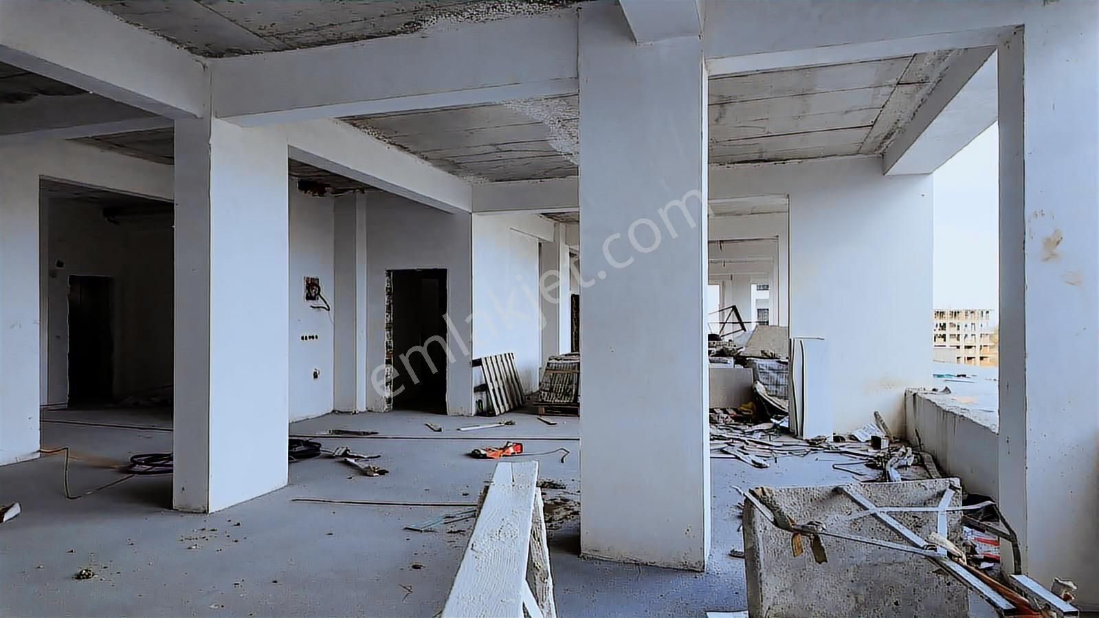 Atakumun En Değerli Ticari Noktasında Anayola Tam Cepheli - Görsel 22