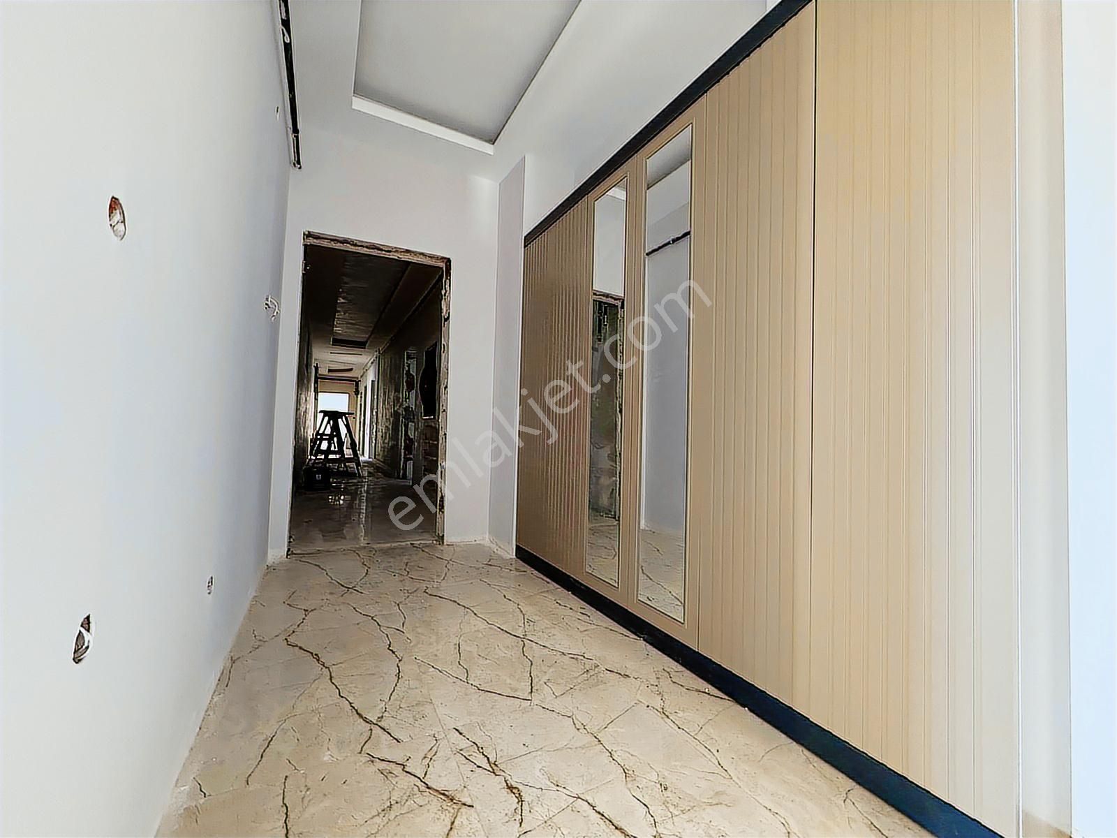 Aydınlık Caddesine Cephe Deniz Manzaralı Geniş Ve Ferah 3+1 - Görsel 35