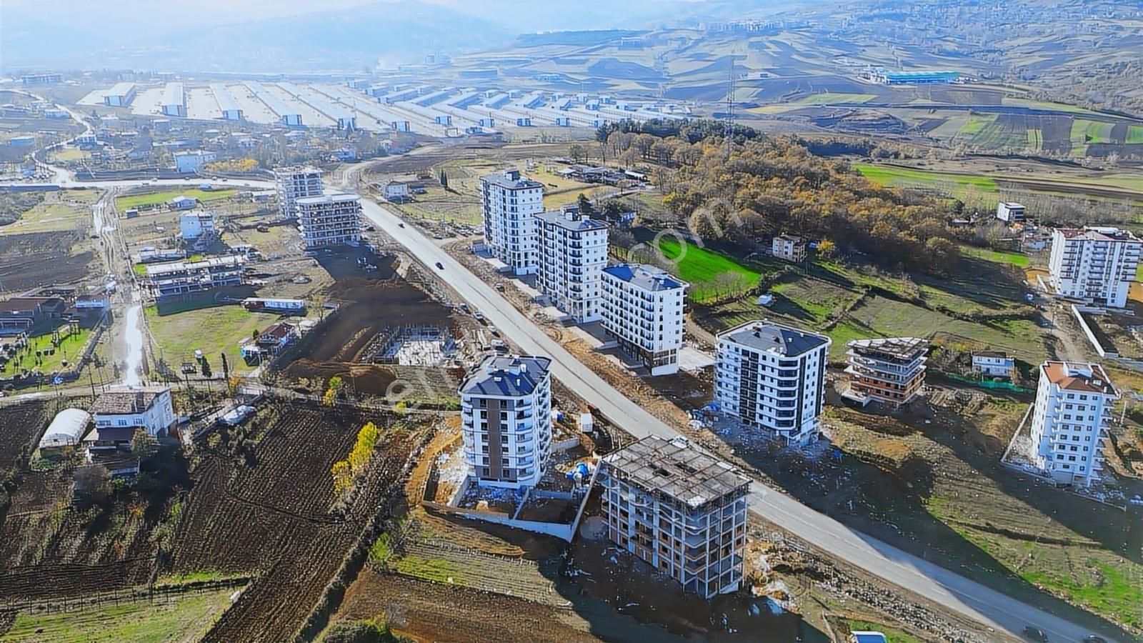 Aydınlık Caddesine Cephe Deniz Manzaralı Geniş Ve Ferah 3+1 - Görsel 4