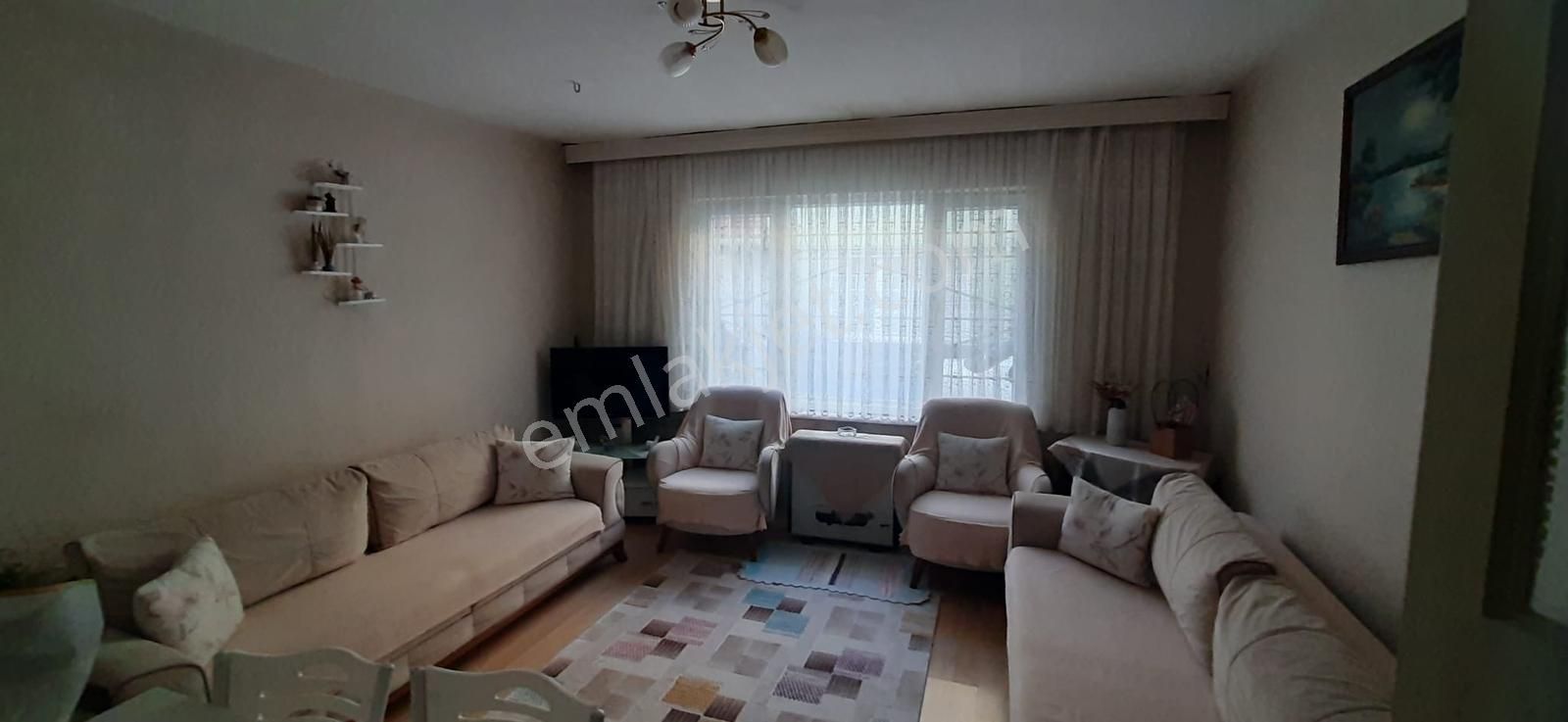 Çiftehavuzlarda Etibankcaddesine Yakın Satılık 2katlı Müstakilev - Görsel 9