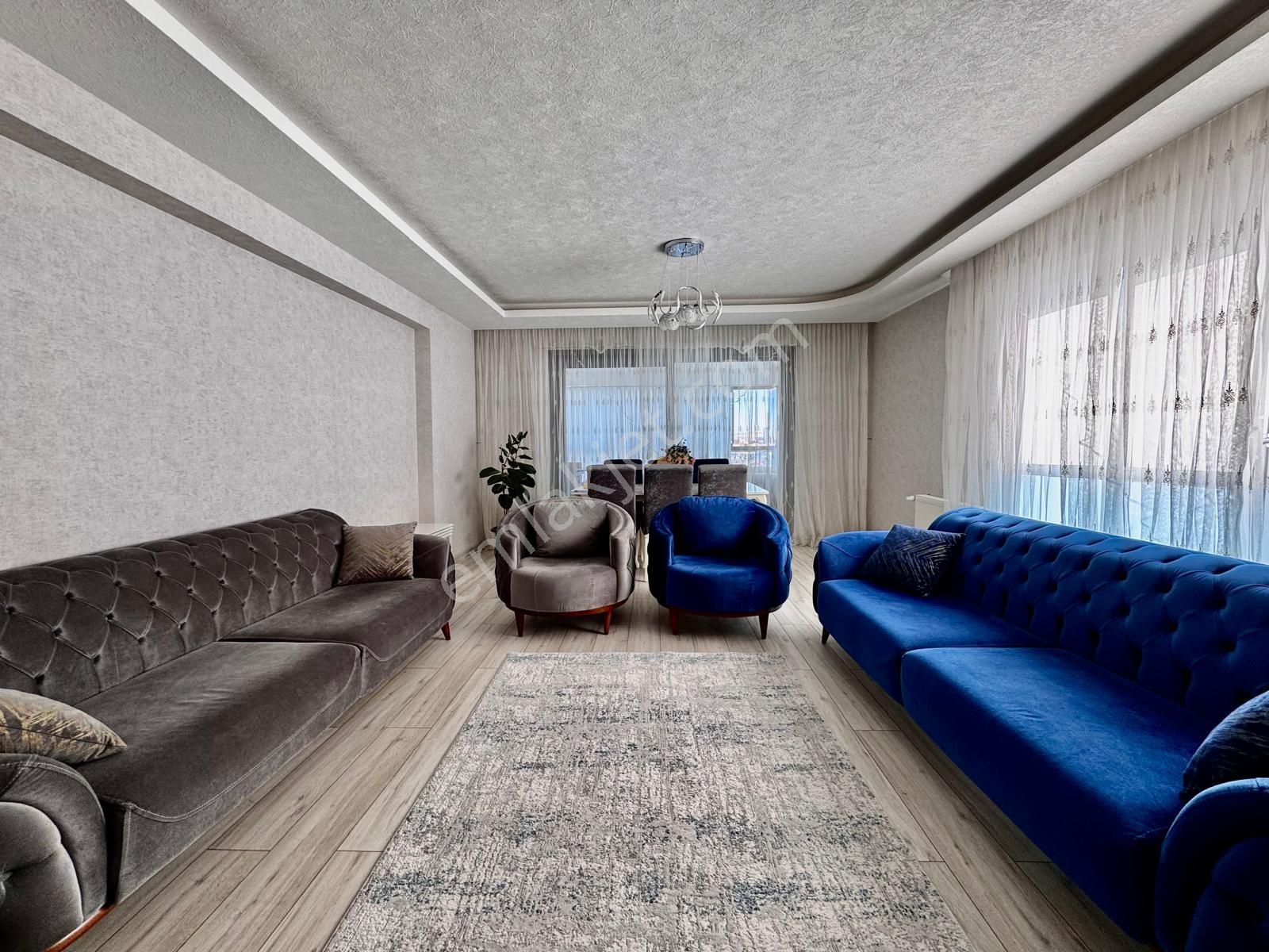 Kalecik Emlak'tan G.odalı K.otopark Teras Balkonlu Asansörlü Sitede 4+1 - Görsel 6