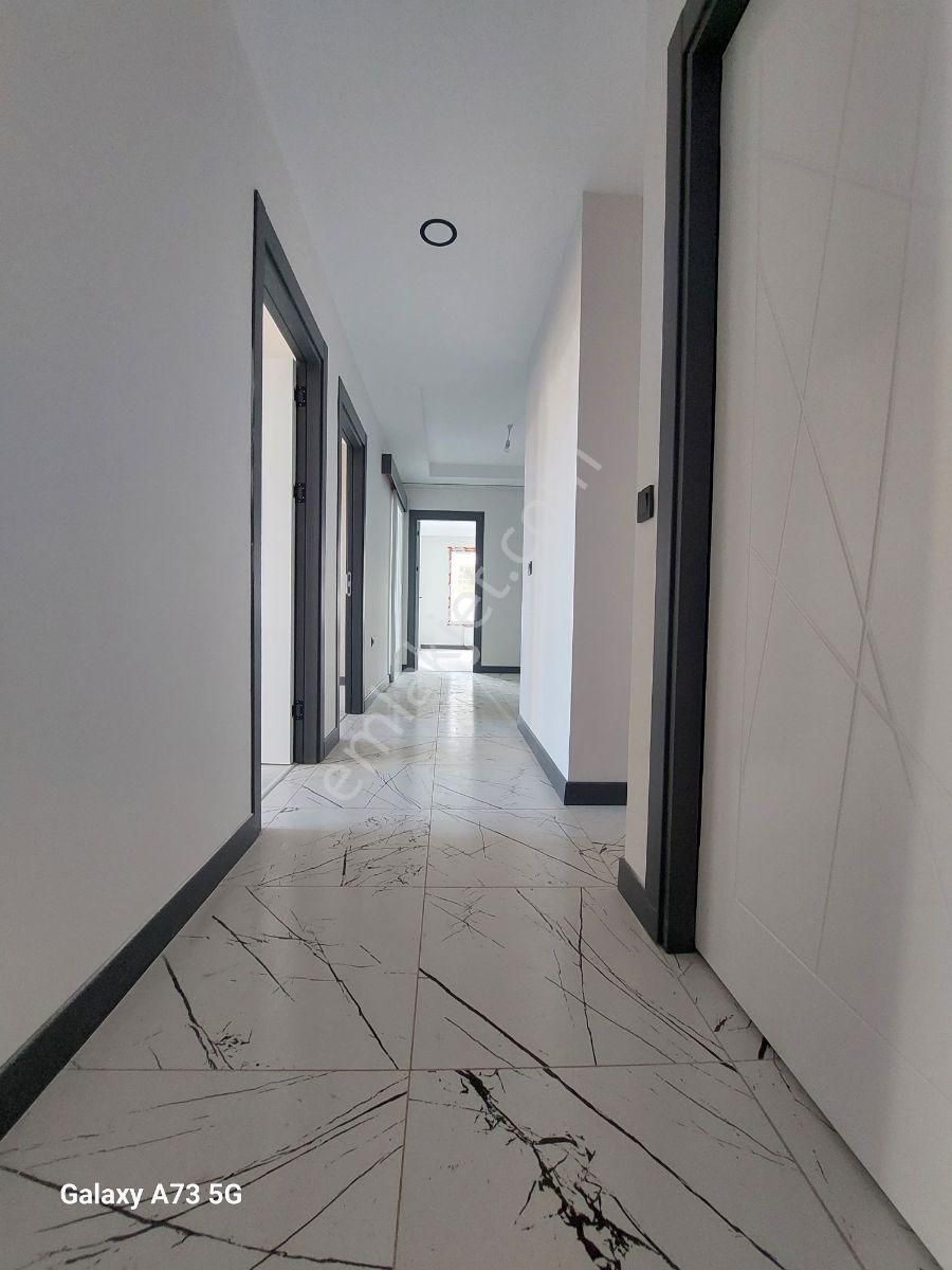 İldem E Ebeveyn Banyolu 5 Odalı Teslim Olmuş Kiralık Daire - Görsel 21