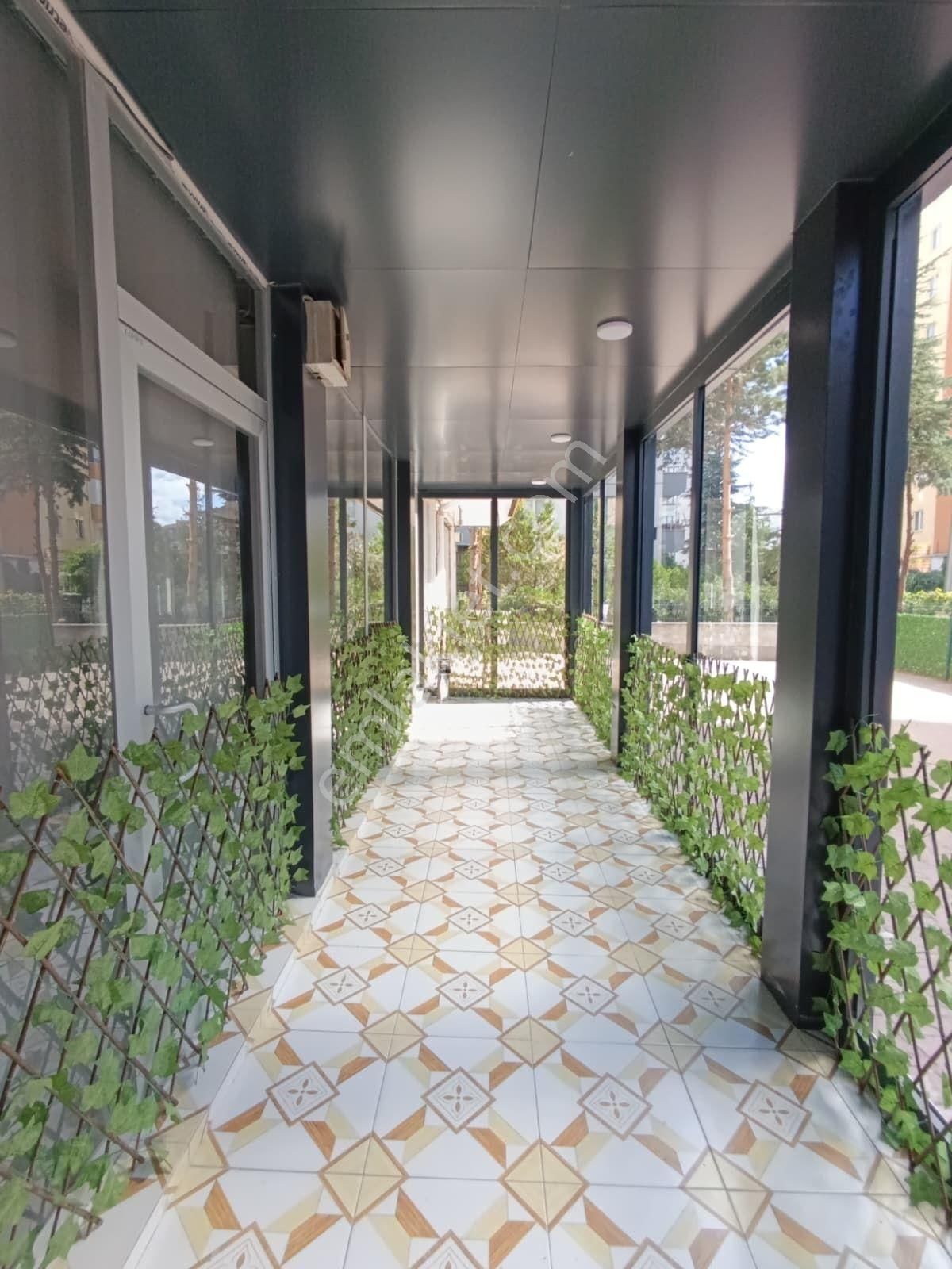 Talas Yenidoğan Da Kurumsal Kiracılı Satılık 550 M2 Dükkan