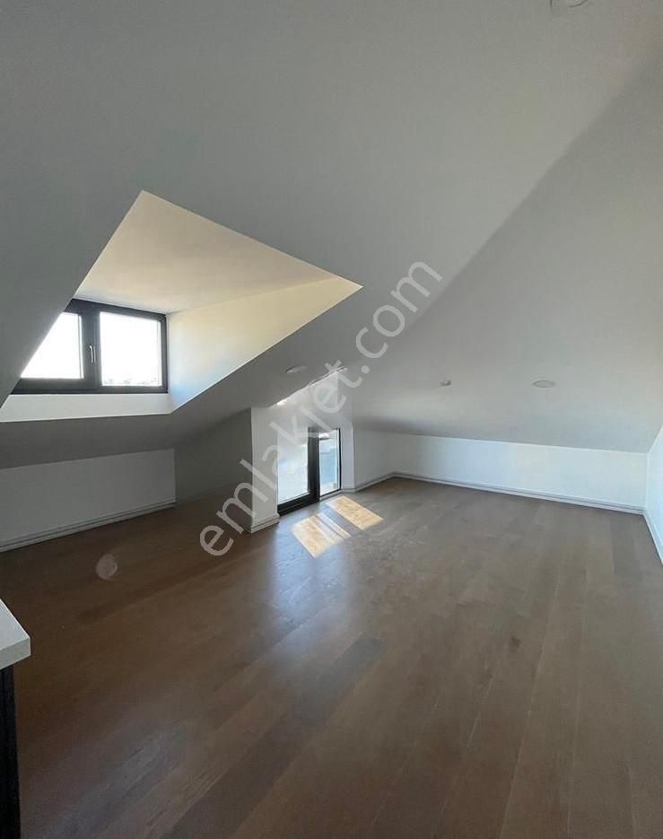 Üsküdar Acıbadem'de Ulta Lüx Büyük Tip 1+1 Manzaralı Dublex - Görsel 7