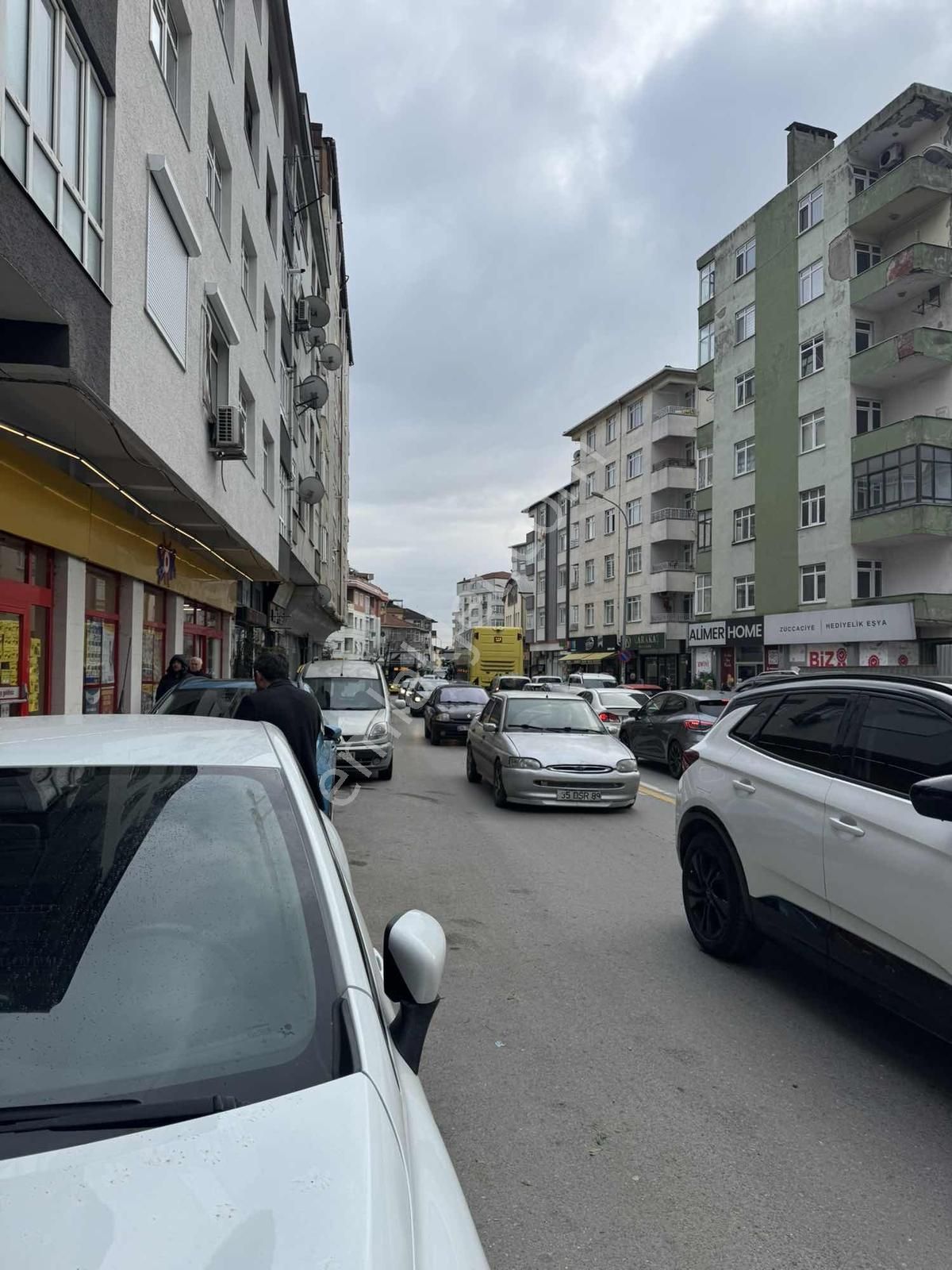Alt Kaynarca Aydınli Yolu Üzerinde - Görsel 2