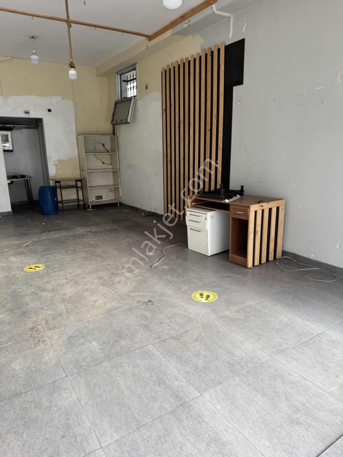 Alt Kaynarca Aydınli Yolu Üzerinde - Görsel 4