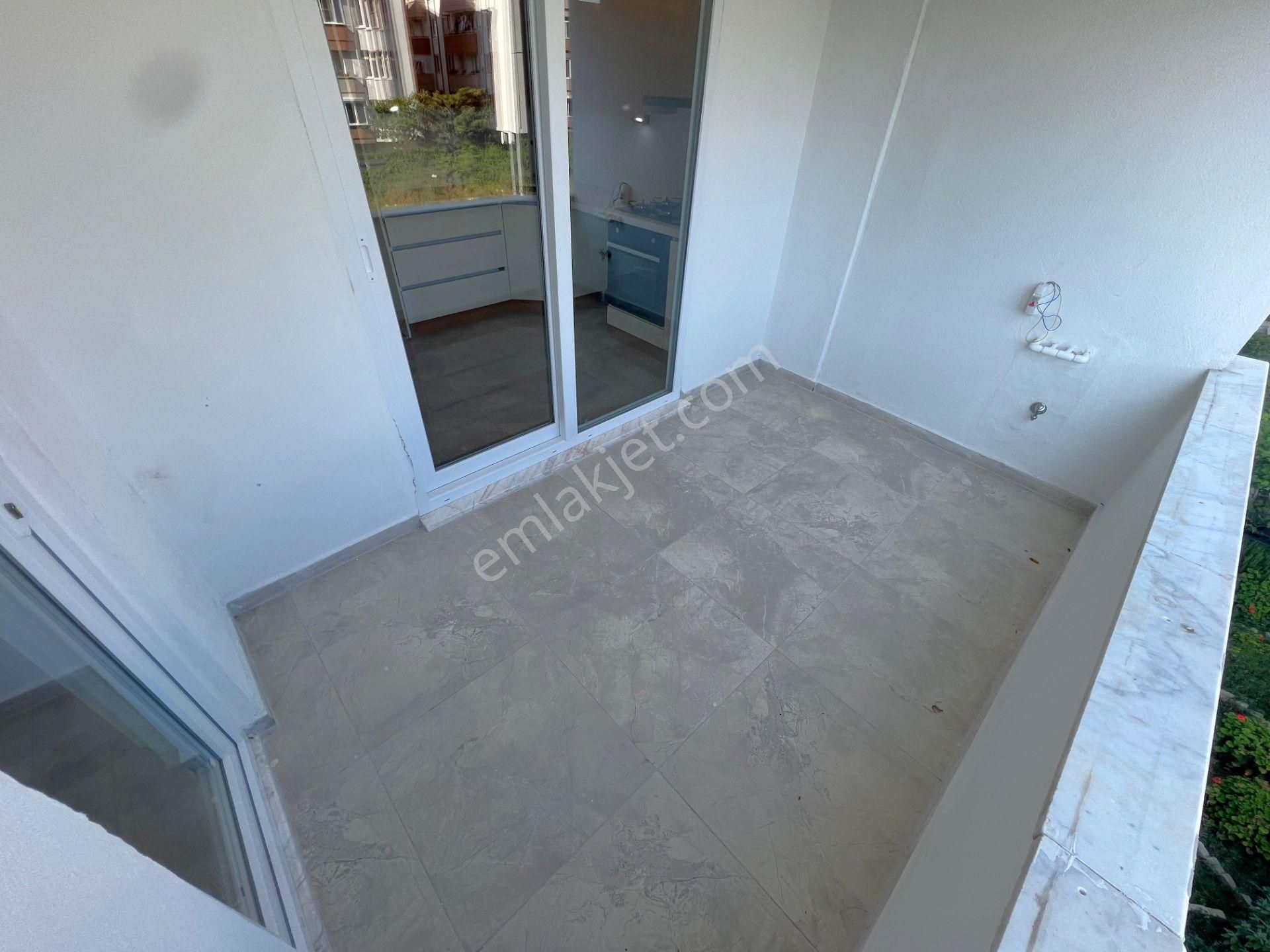 Jet'ten İkizçayda Hamam Konseptli Geniş Kullanımlı Şık 3+1 Daire - Görsel 29