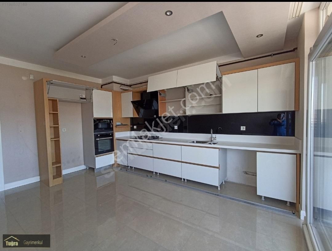 Bağlıca Mh De 4+1 Çardaklı Hobi Bahçeli-giyinme Odalı-vestiyer Odalı 3 Balkonlu Lüx Geniş Daire - Görsel 2