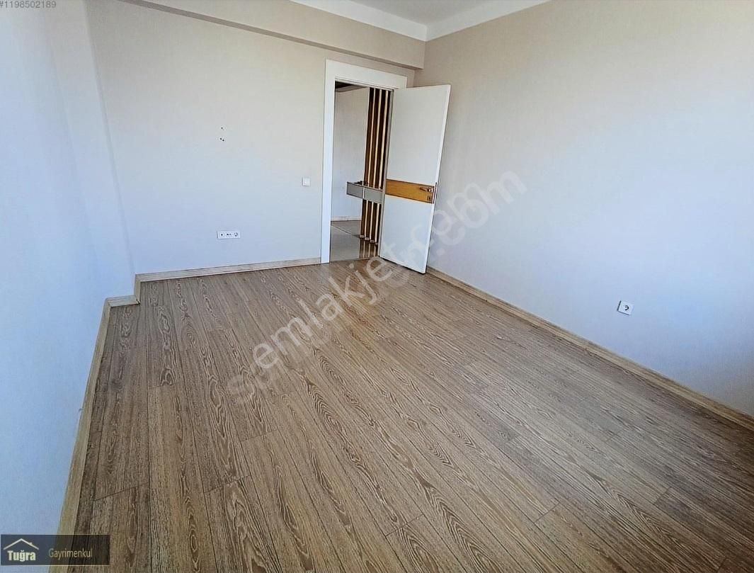 Bağlıca Mh De 4+1 Çardaklı Hobi Bahçeli-giyinme Odalı-vestiyer Odalı 3 Balkonlu Lüx Geniş Daire - Görsel 22