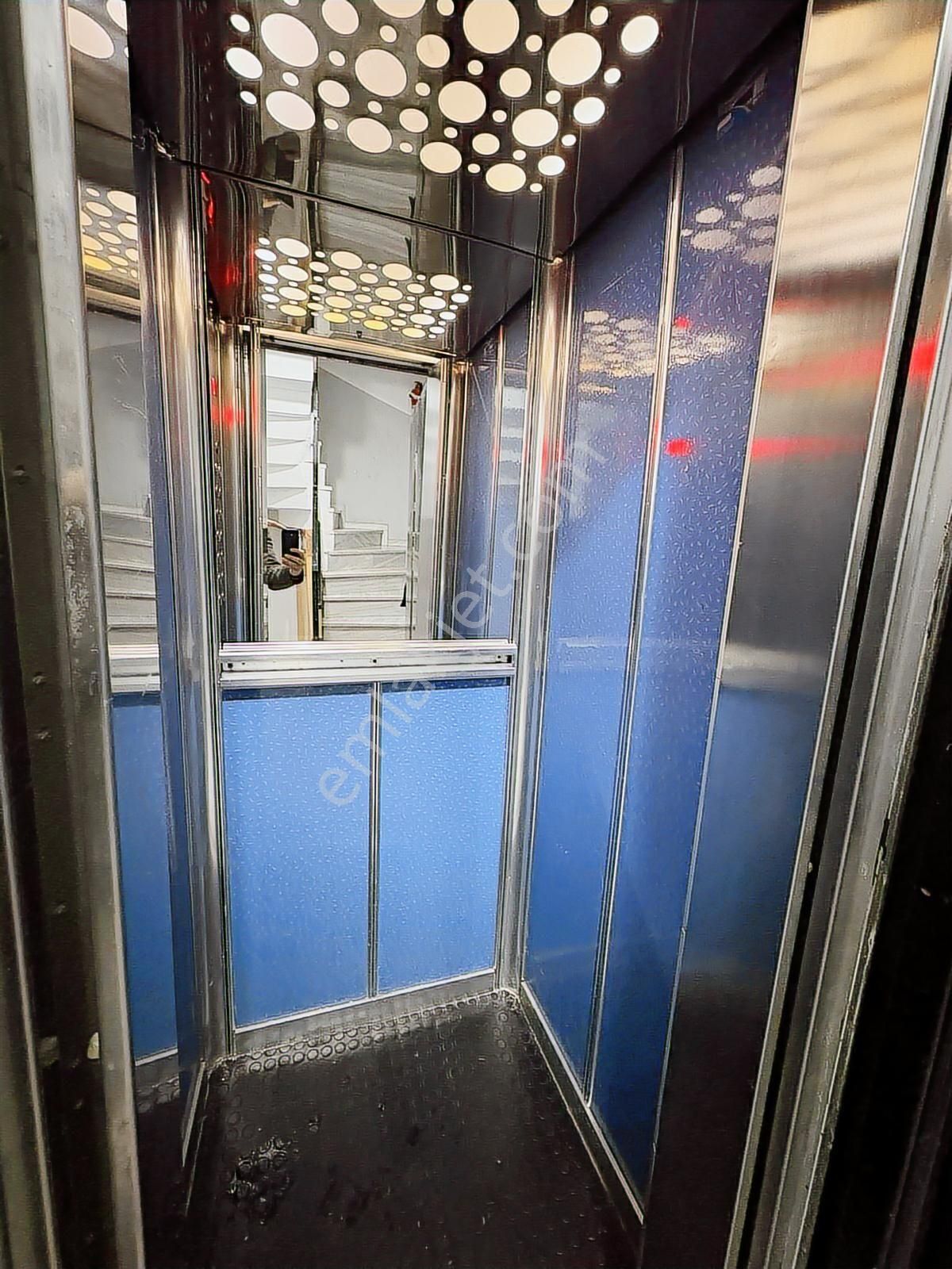 Maltepe Zümrütevlerde Asansörlü İçi Yapılı Masrafsız 2+1 Daire - Görsel 14