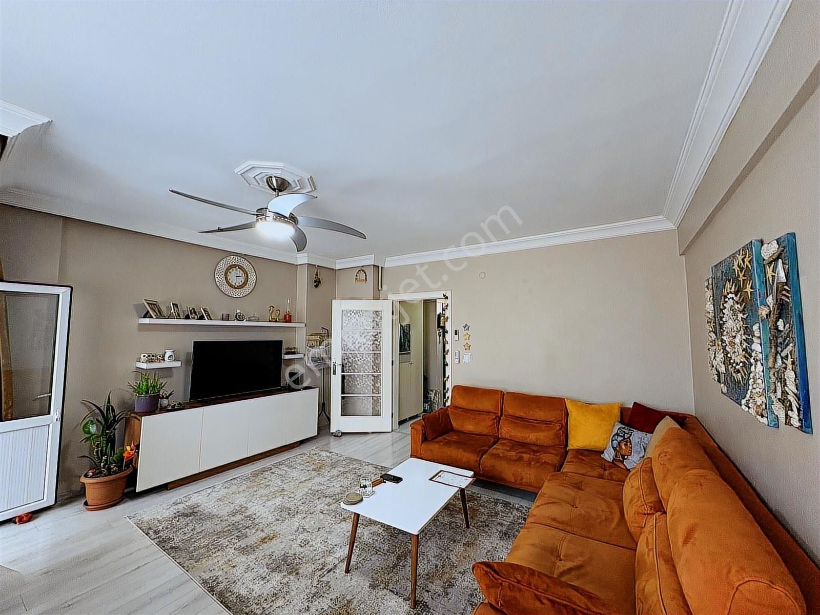 Maltepe Zümrütevlerde Asansörlü İçi Yapılı Masrafsız 2+1 Daire