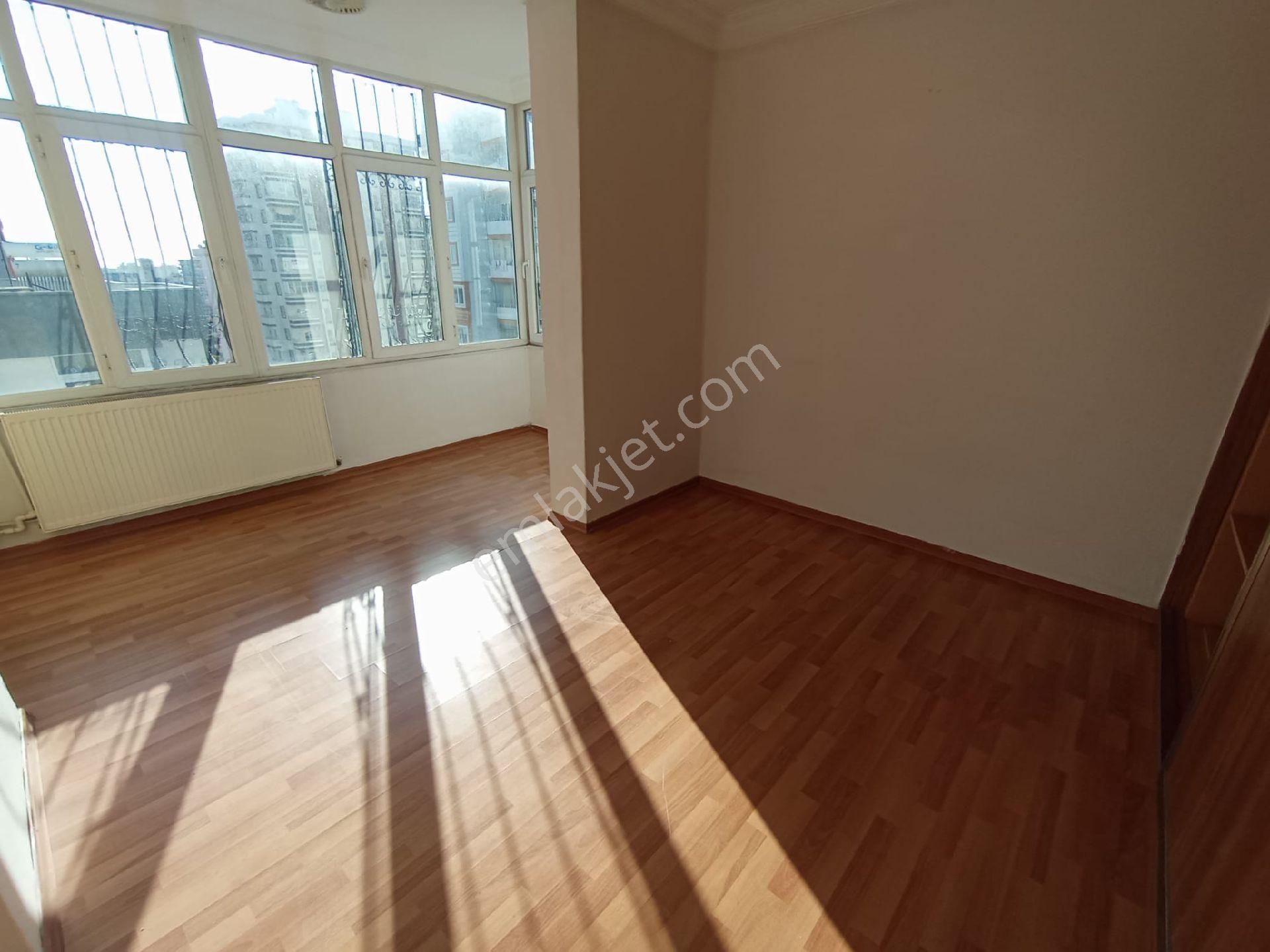 Huzurevleri Mah. T.özala Yürüme Mesafinde 3+1 Kapalı Mutfak+doğalgazlı+ferah Satılık Daire - Görsel 15