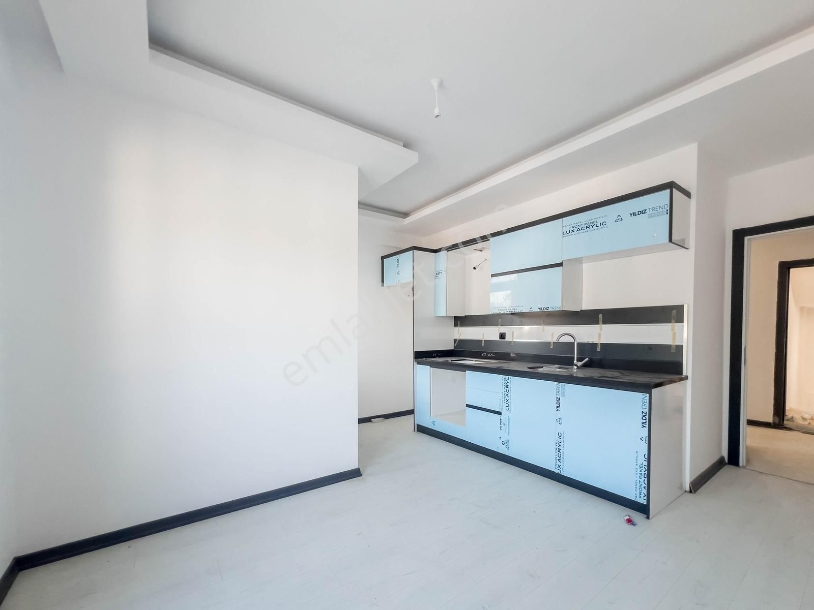 Kuyucak'ta Denize 600 Metre Konumda Satılık Üst Kat Daire - Görsel 17