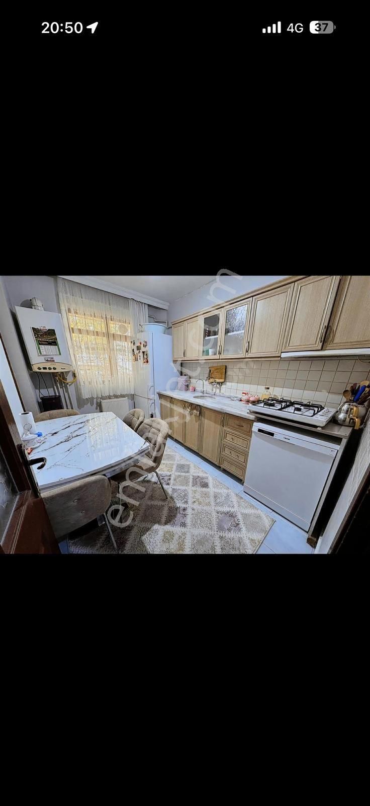 Karapürçek Eyüp Cami Yakını Asansörlü 3+1 Kot Dairemiz Kök Tapu Eminevim Uygun