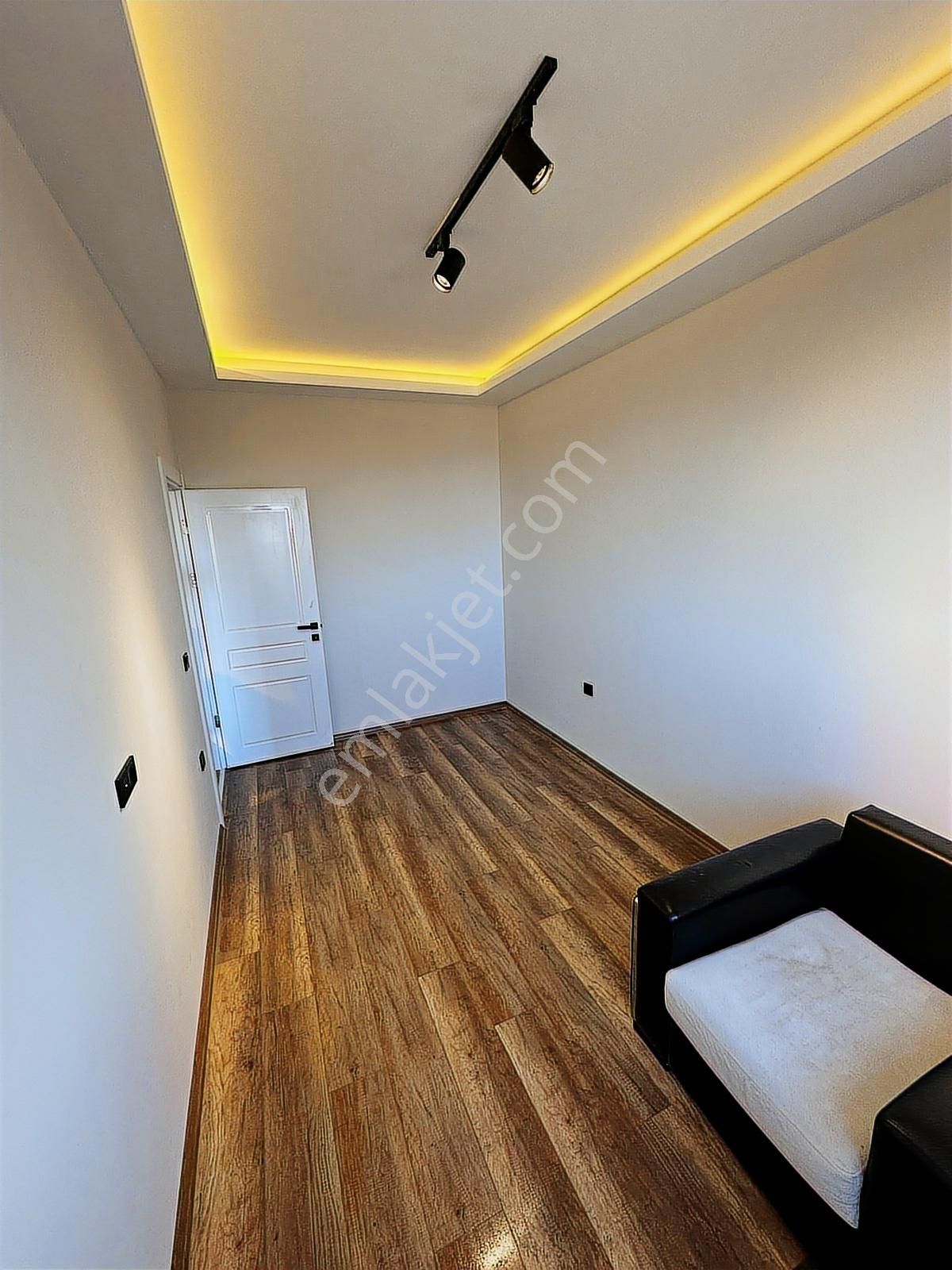 Mentis Gayrimenkul'den Atakum'da 1+1 Satılık Daireler - Görsel 8