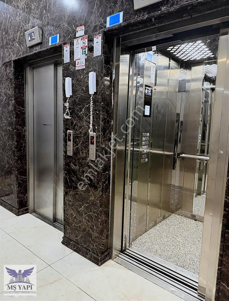 Metrobüse Yakın İşlek Cadde Üzeri Balkonlu 1+1 Kiralık - Görsel 9