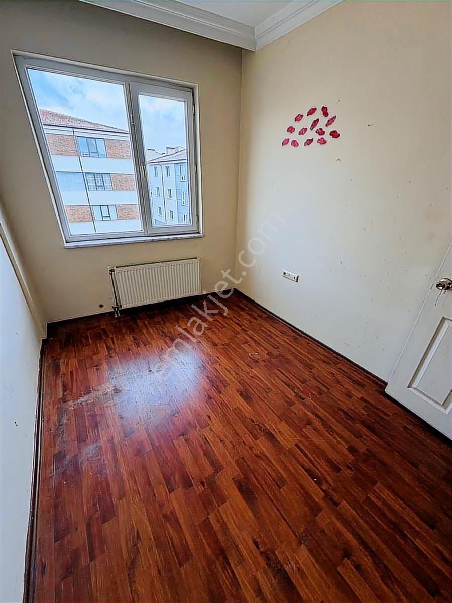 Fazel Den Son Fiyat Şirintepe De Satılık 2+1 Daire Cansu Sk.da - Görsel 2