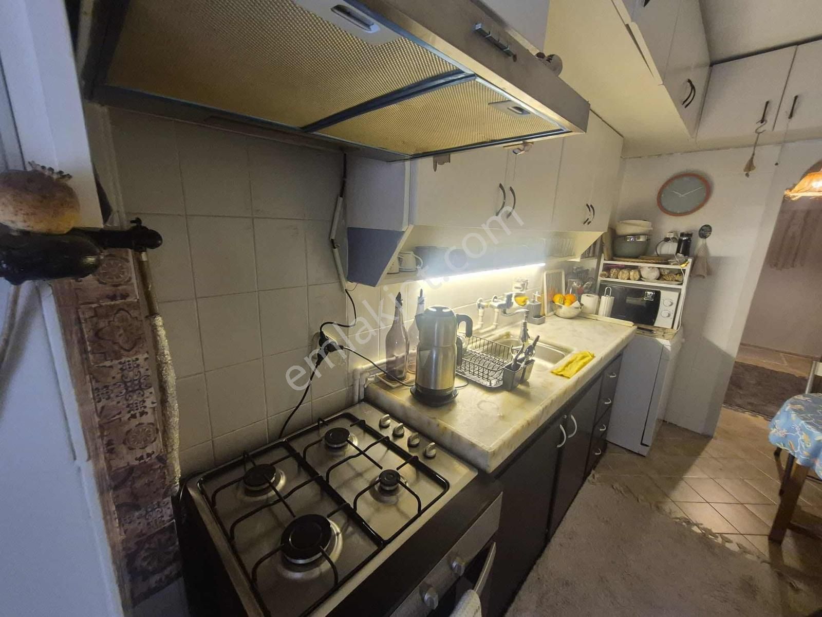 Üçyol Atilla Mahallesi 2+1 Asansörlü Genç Binada Arakat Daire - Görsel 16