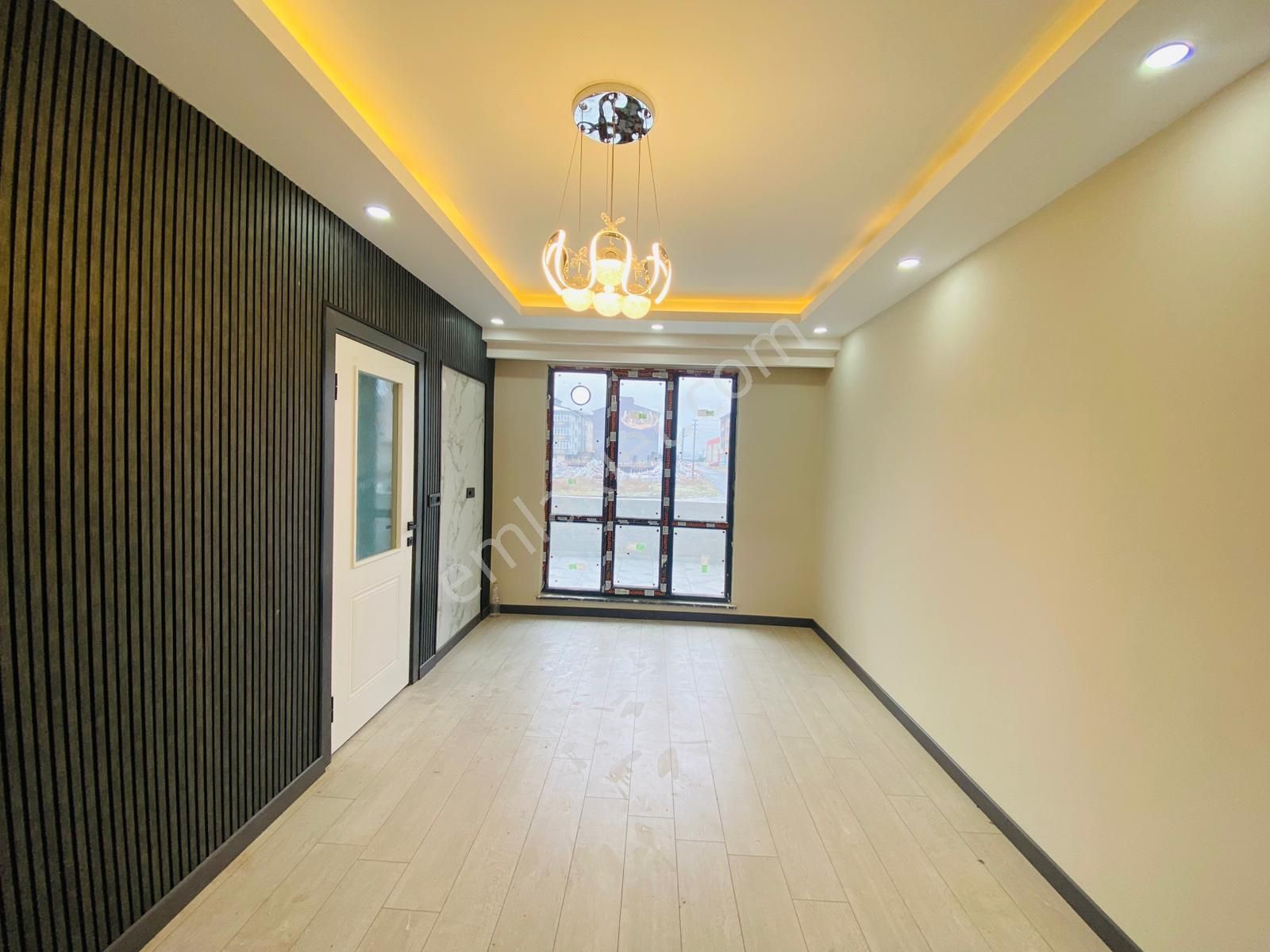 Güven'den Kapaklı'da Yerden Isıtmalı,otoparklı Teraslı 1+1 Daire