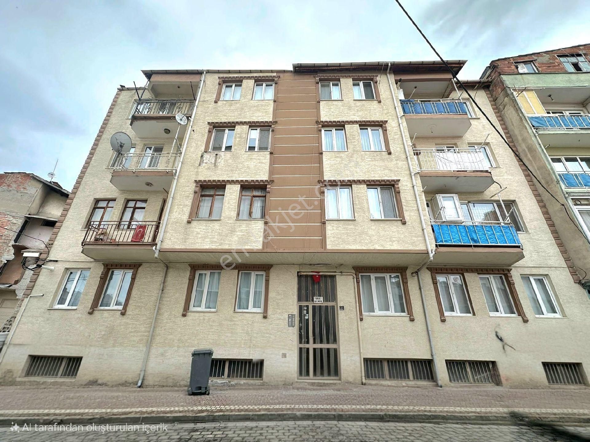 Roma' Dan Sinanbey Mahallesi' Nde Kiralık Daire