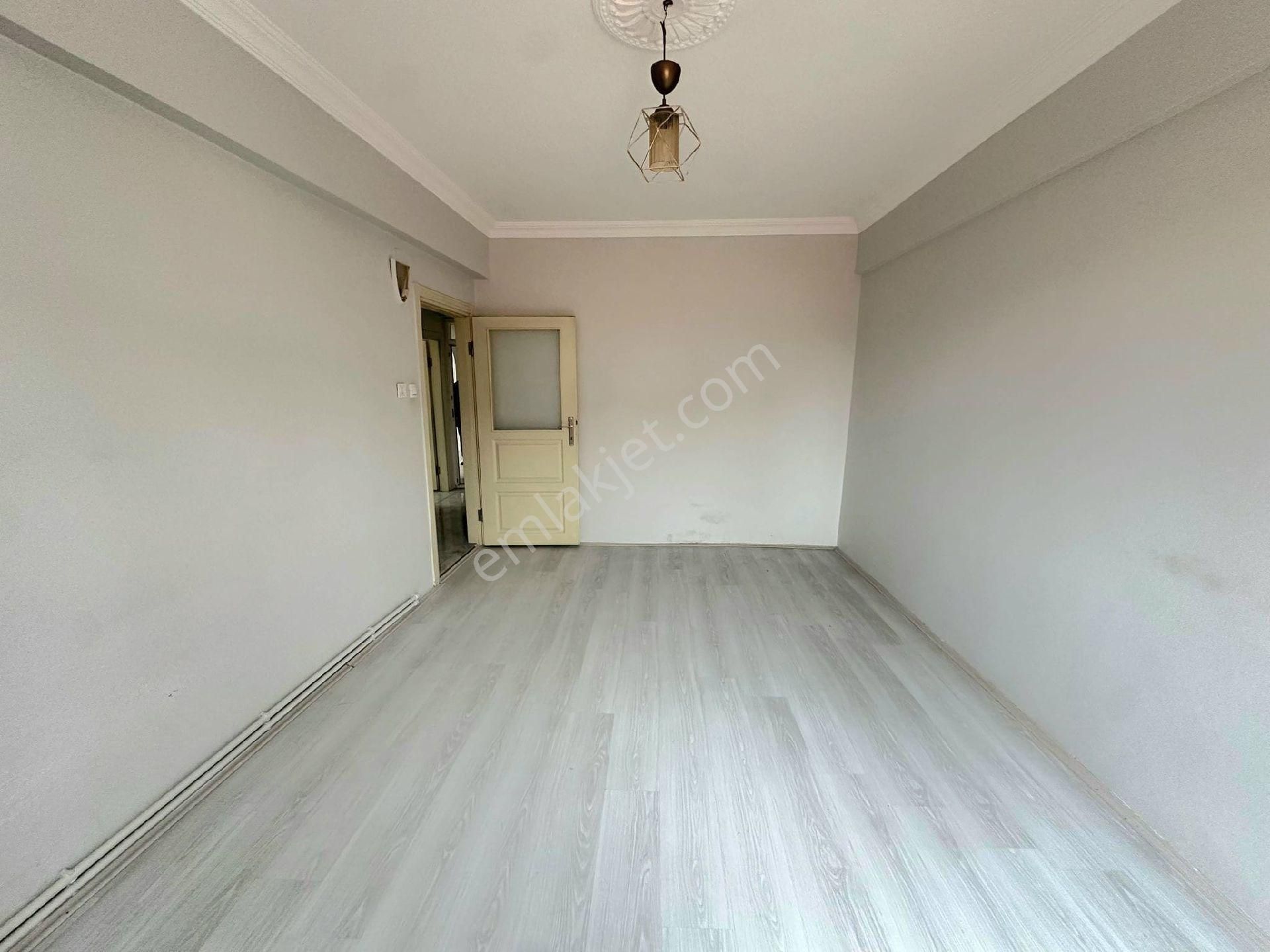 Roma' Dan Sinanbey Mahallesi' Nde Kiralık Daire - Görsel 2