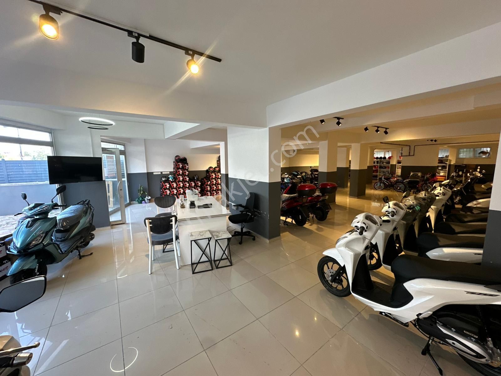 Vepaş'tan Çamlık Caddesi Üstü Satılık Dükkân 245 M² - Görsel 8