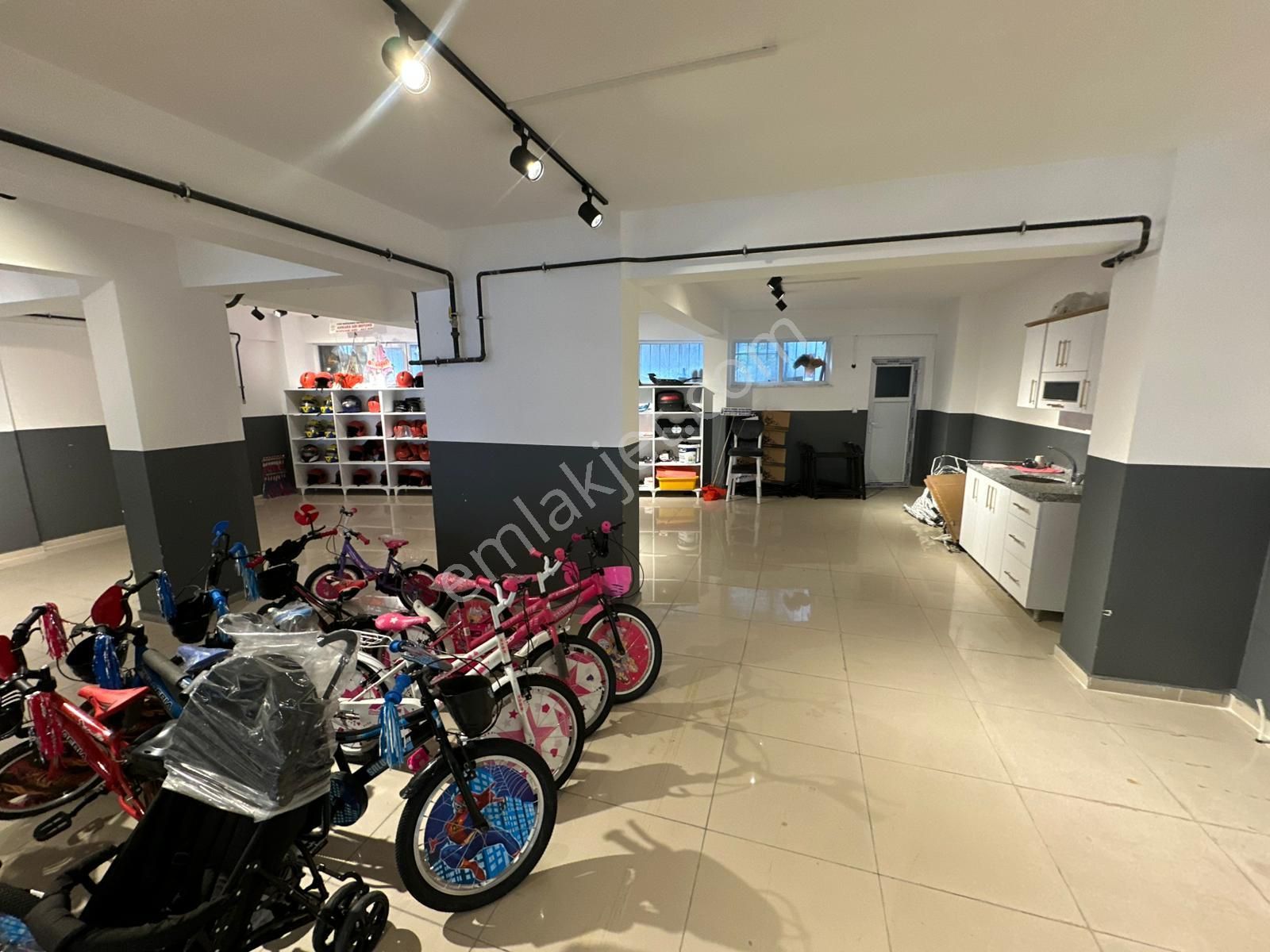 Vepaş'tan Çamlık Caddesi Üstü Satılık Dükkân 245 M² - Görsel 13