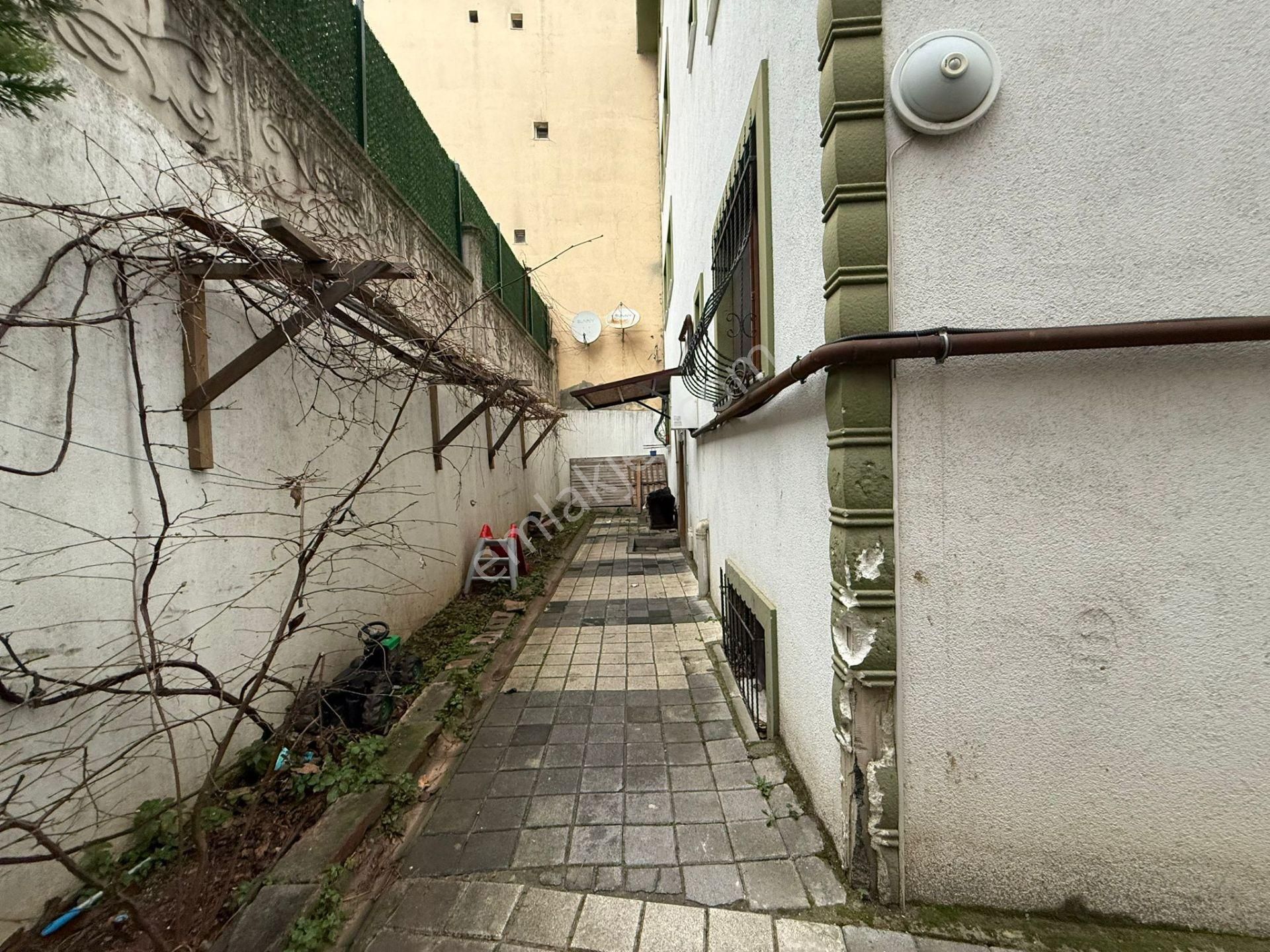 Satılık Yenidoğan Mevlana Mahallesinde 3+1 İskanlı 120m2 Daire - Görsel 27