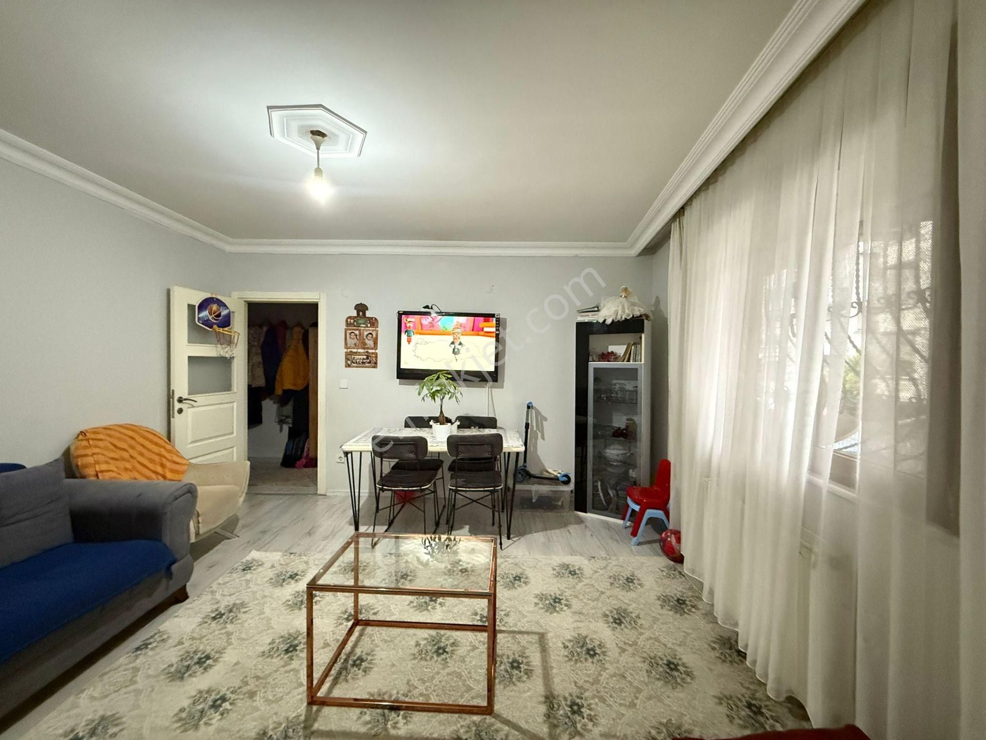 Satılık Yenidoğan Mevlana Mahallesinde 3+1 İskanlı 120m2 Daire - Görsel 4