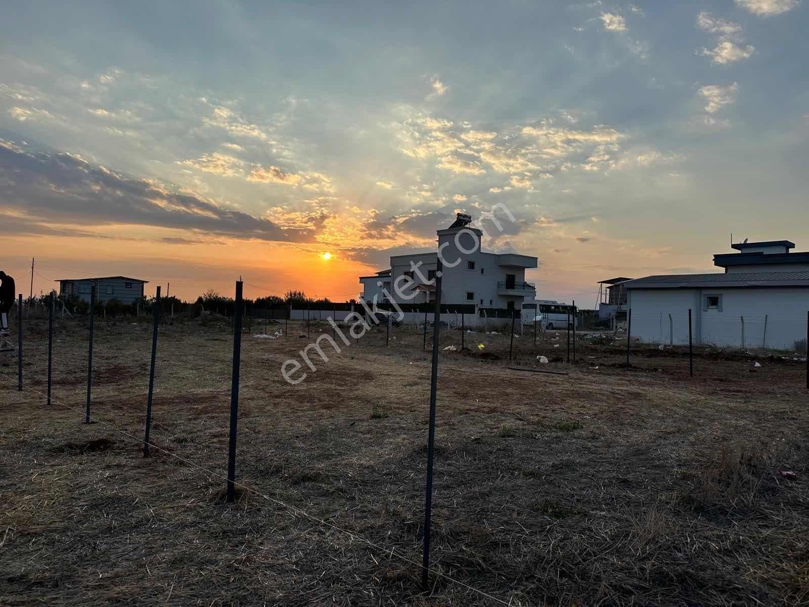 Bayram Hacılıda Göl Manzarlı Satılık Arsa - Görsel 2