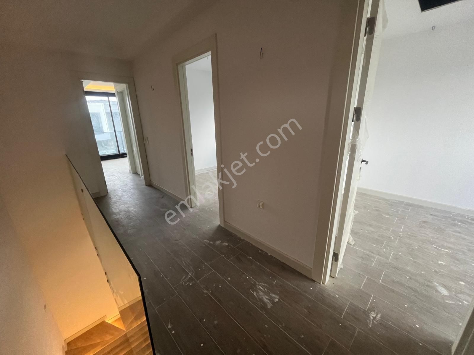 Kuşadası Davutlar’da Özel Havuzlu 3+1 Villa - Görsel 23