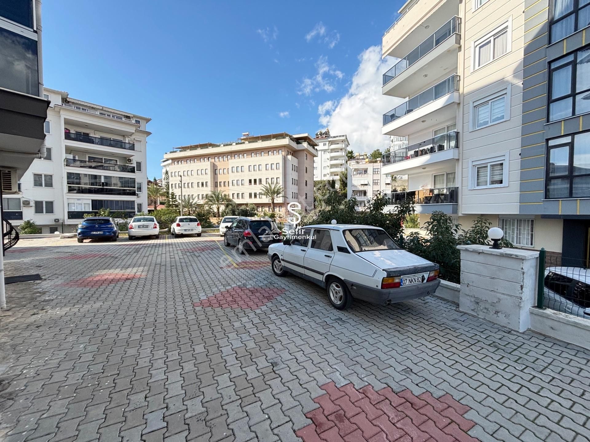 Alanya Oba'da 2+1 Ayrı Mutfak Geniş Kiralık Daire - Görsel 19