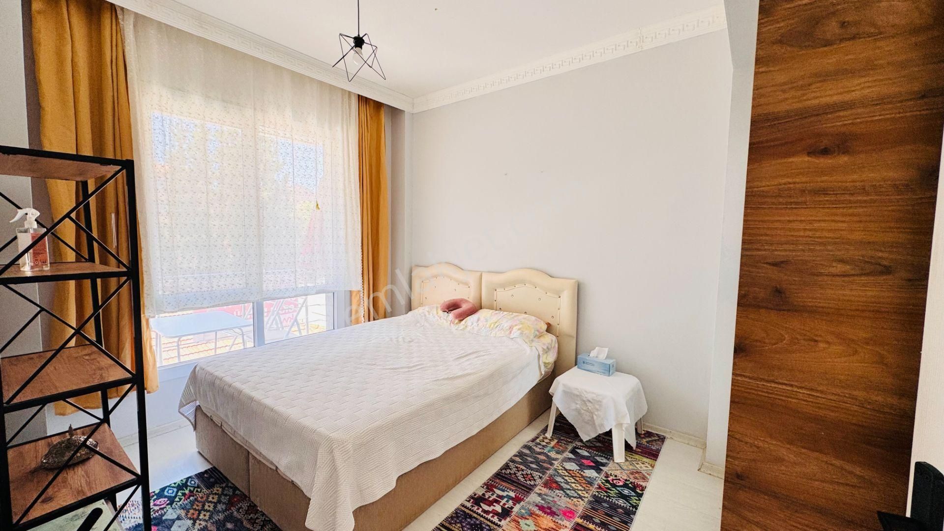 Şehir Merkezinde Satılık 1+1 Geniş Daire - Görsel 16