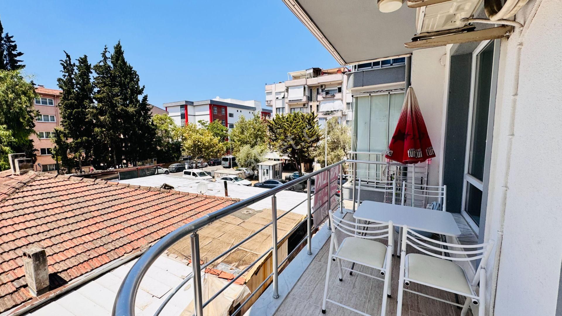 Şehir Merkezinde Satılık 1+1 Geniş Daire - Görsel 27