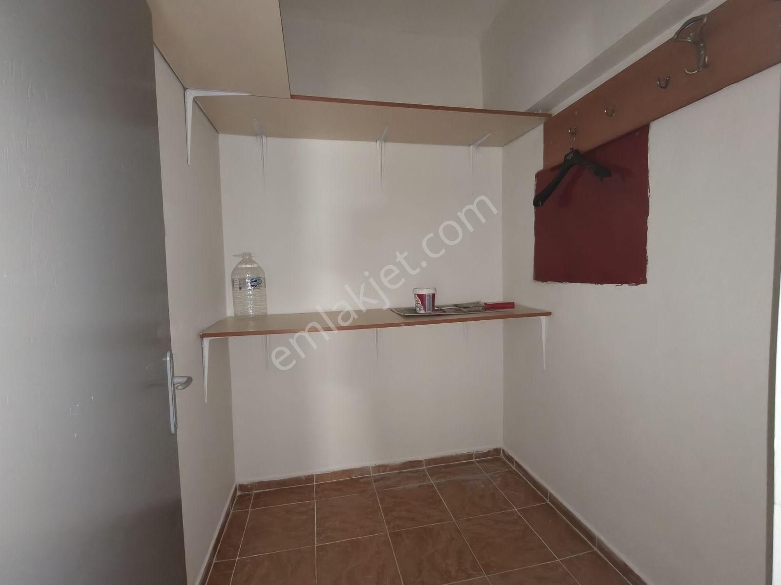 Emaks'tan/cevizlidere Merkezde/bakımlı/temiz/kilerli/3+1 - Görsel 4